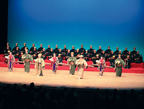 Performing a Ryukyu performing arts