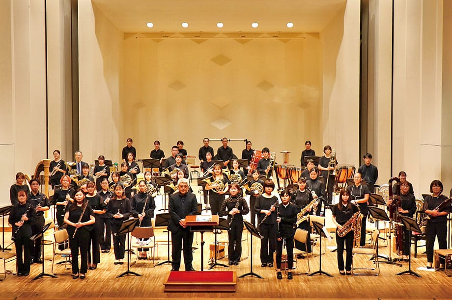 ［写真］管打合奏学内演奏会集合写真