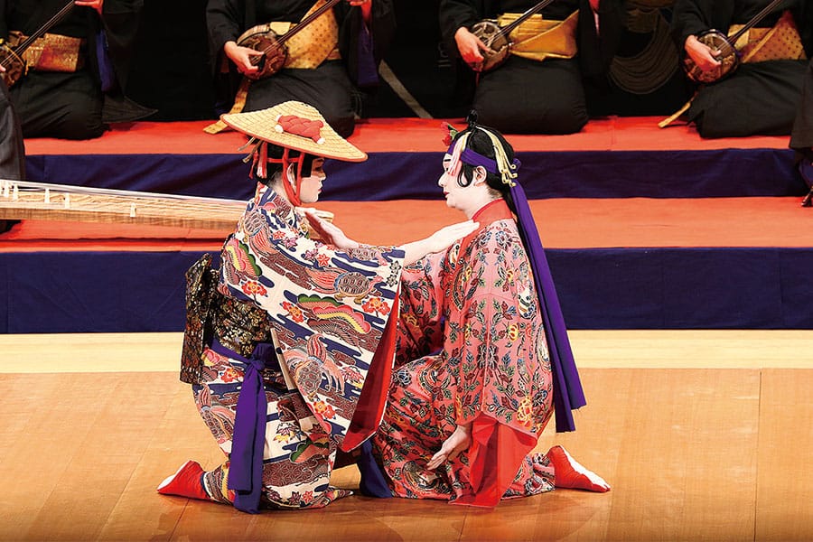 ［写真］学内演奏会 組踊「手水の縁」上演風景