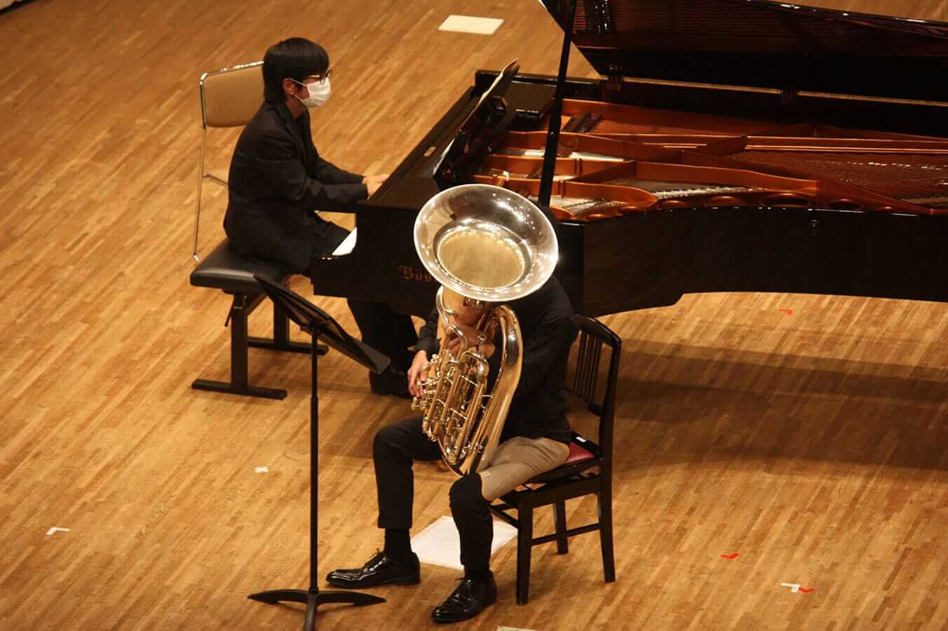 ［写真］学内演奏会　―管打楽コース―演奏風景3