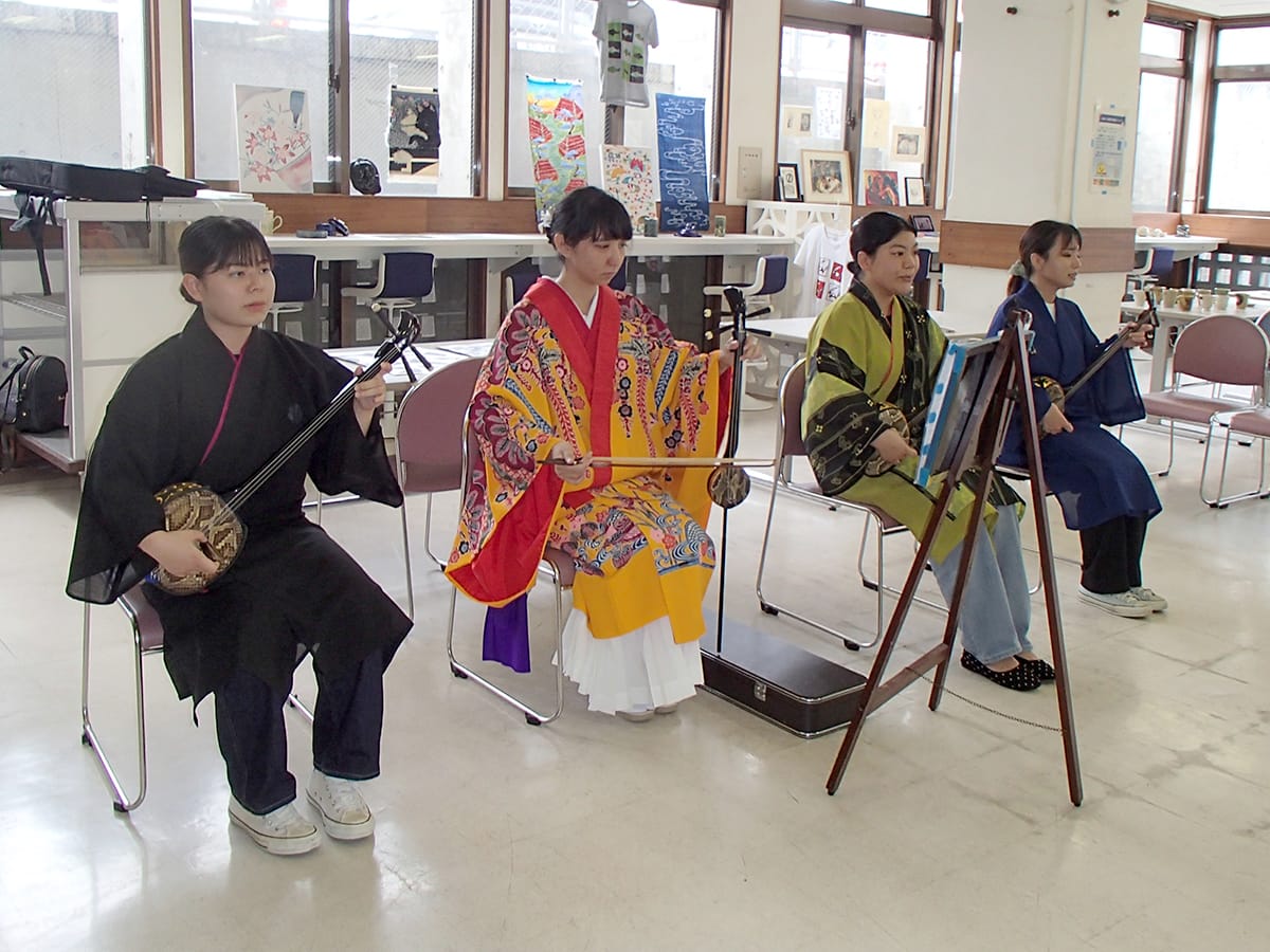 ［写真］［写真］姉妹校・県費受入留学生成果発表会兼第1回異文化交流会の様子2